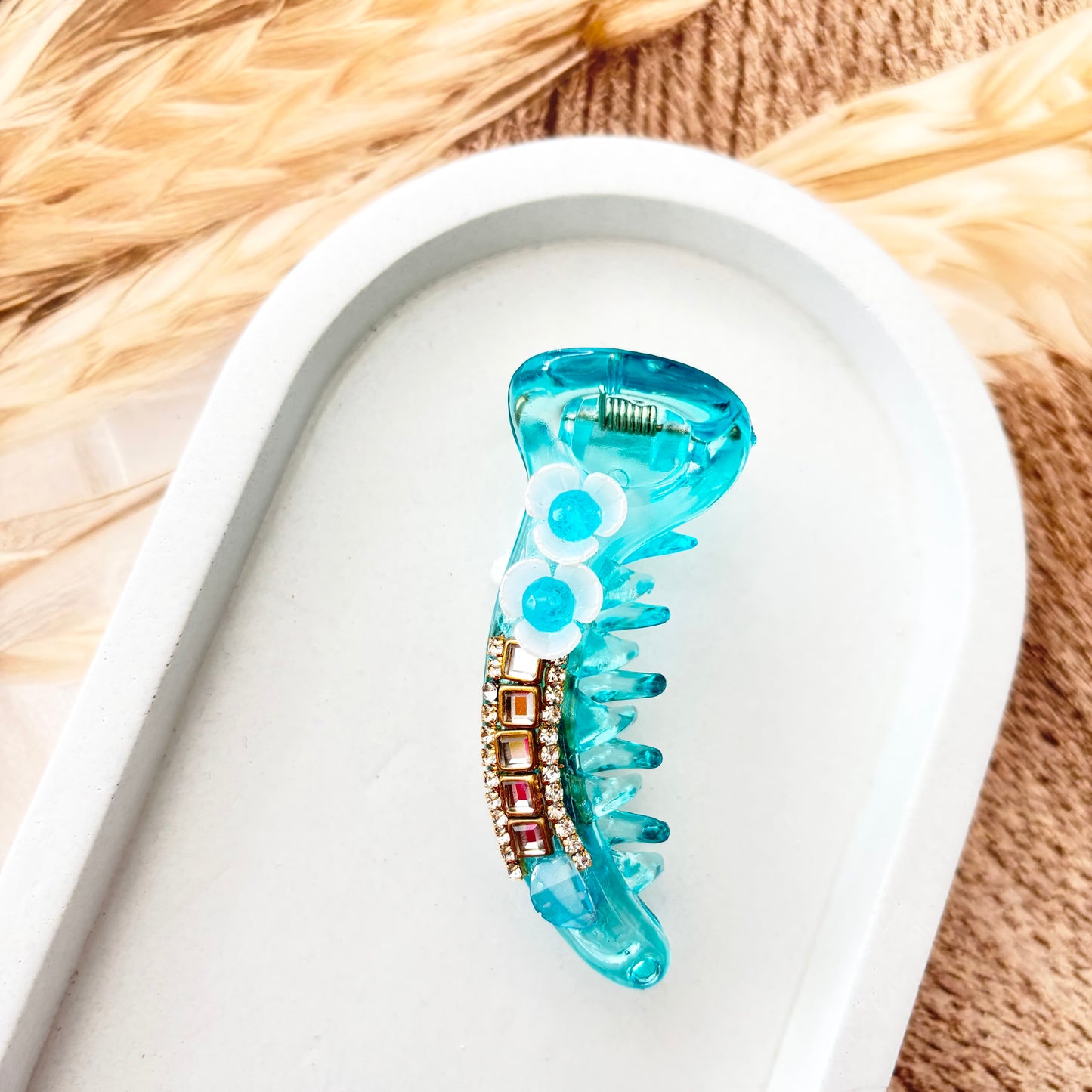 Banana Clip - sky blue