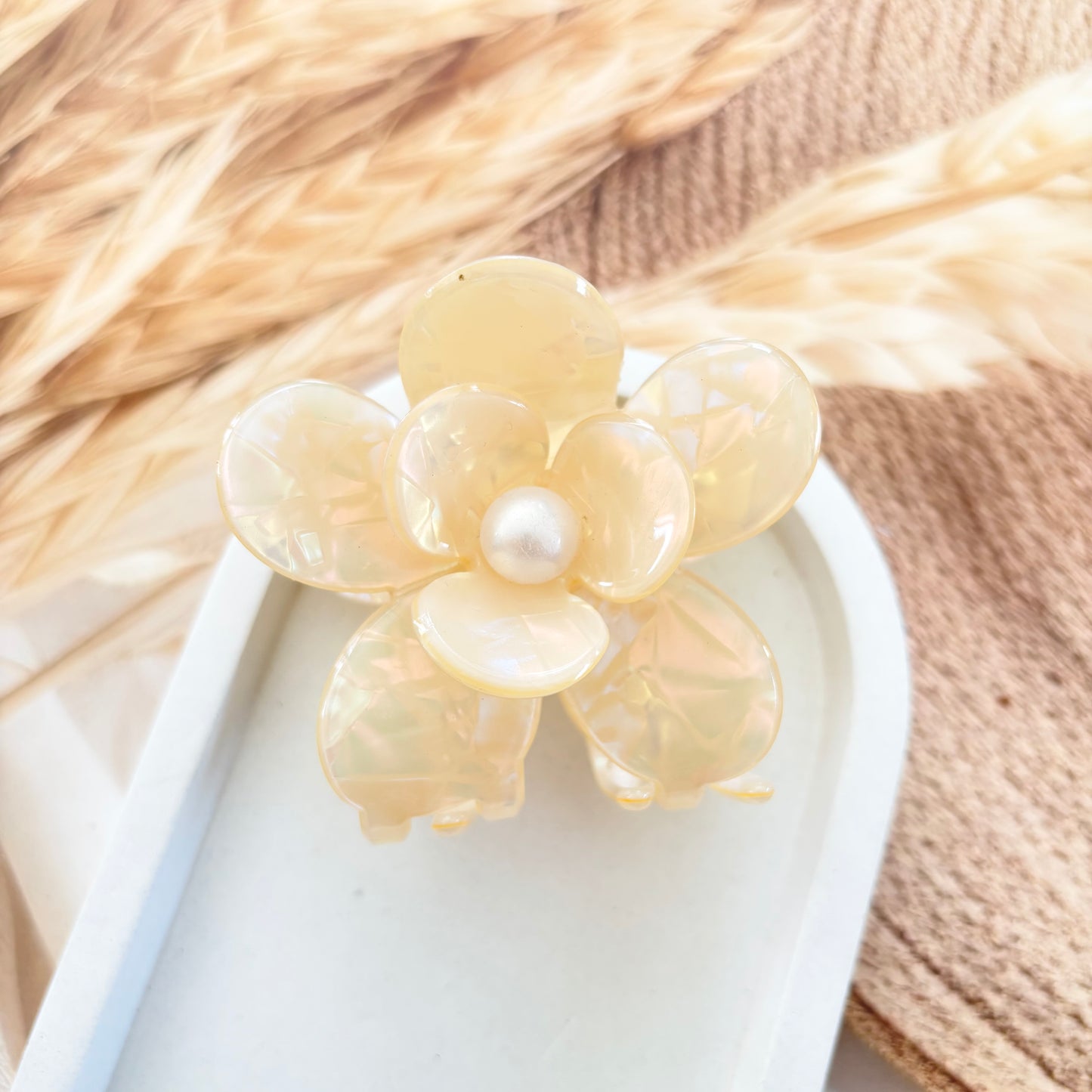 Flower marble Clutches / Claws