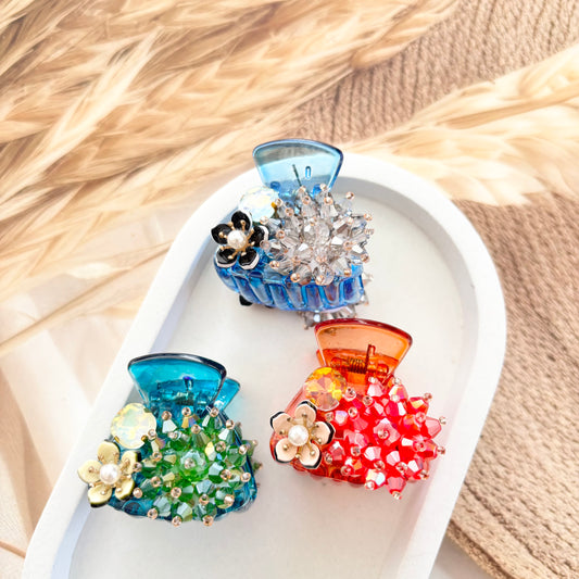 Elegant crystal Clutches / Claws