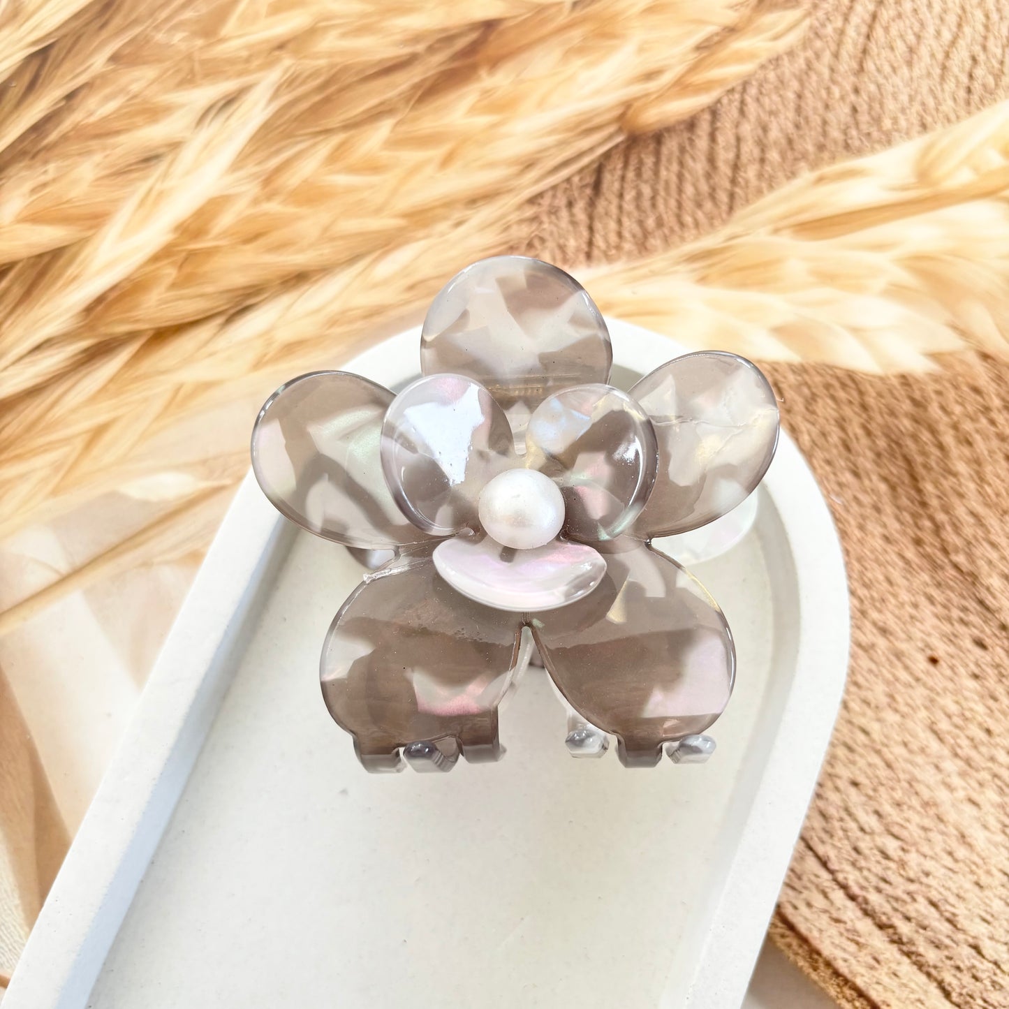 Flower marble Clutches / Claws